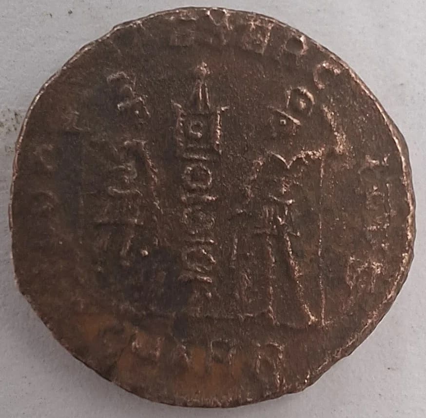 Reverso da moeda TH-N-0193 — Constantino I. Follis