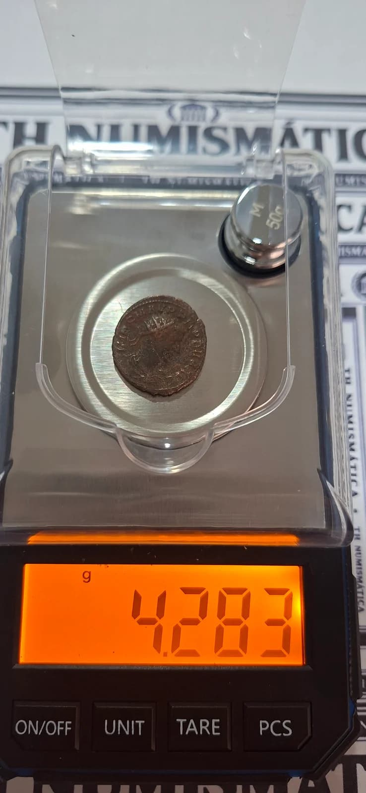 Peso (balança) da moeda TH-N-0223 — Probo. Antoniniano prateado