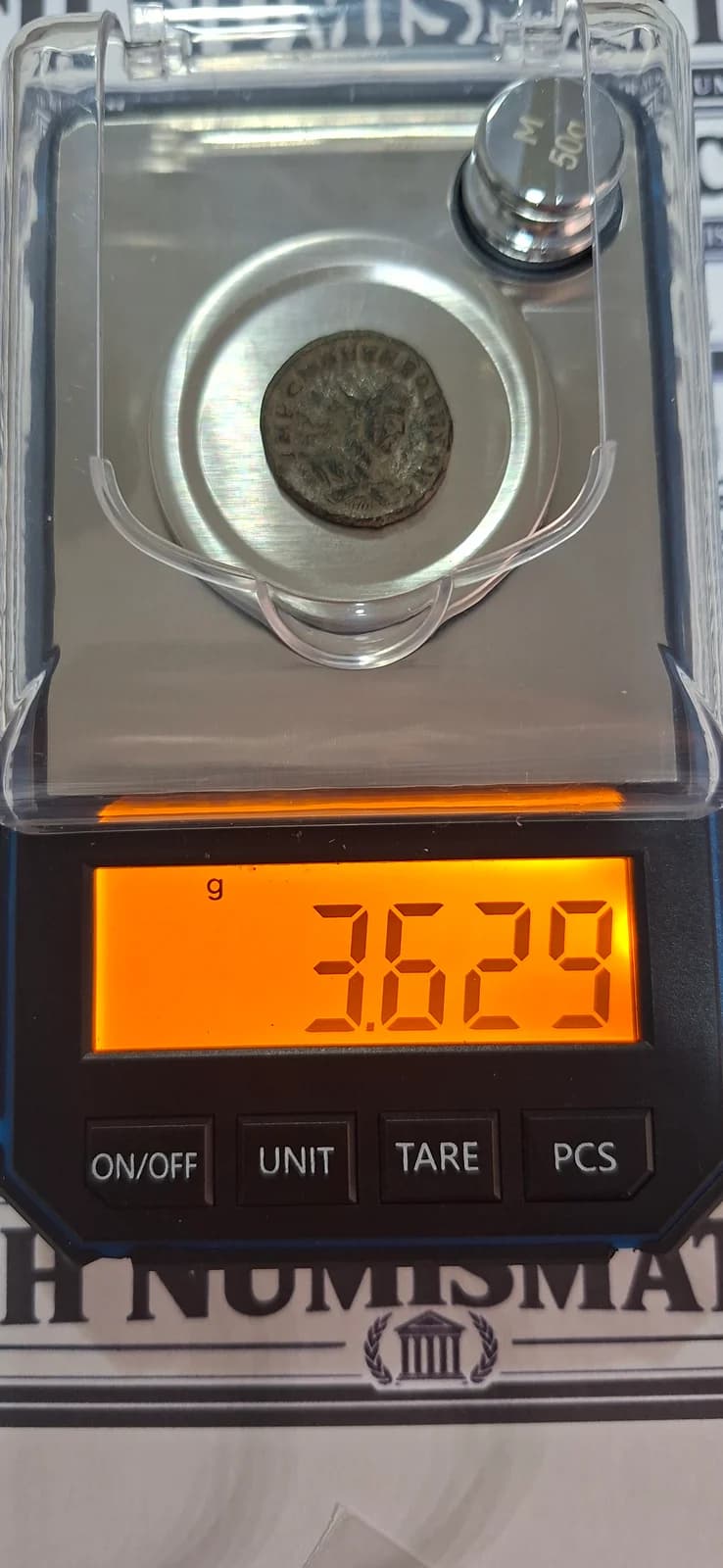 Peso (balança) da moeda TH-N-0225 — Probo. Antoniniano prateado